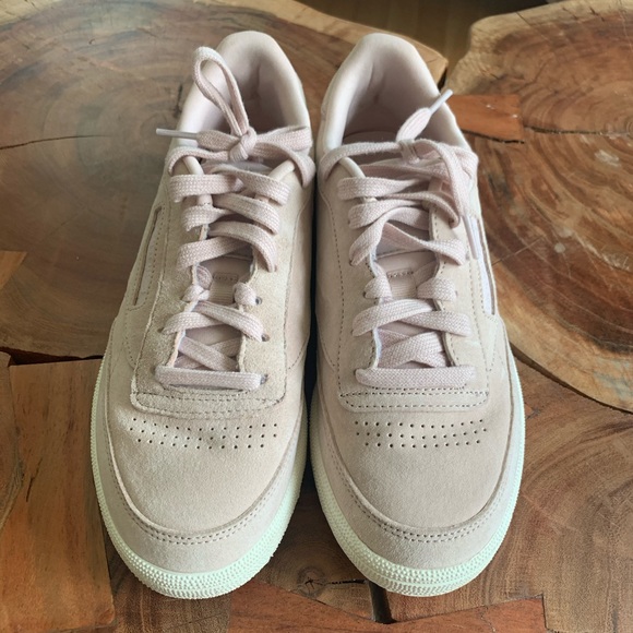 Classic Vintage Reebok’s - Picture 2 of 10